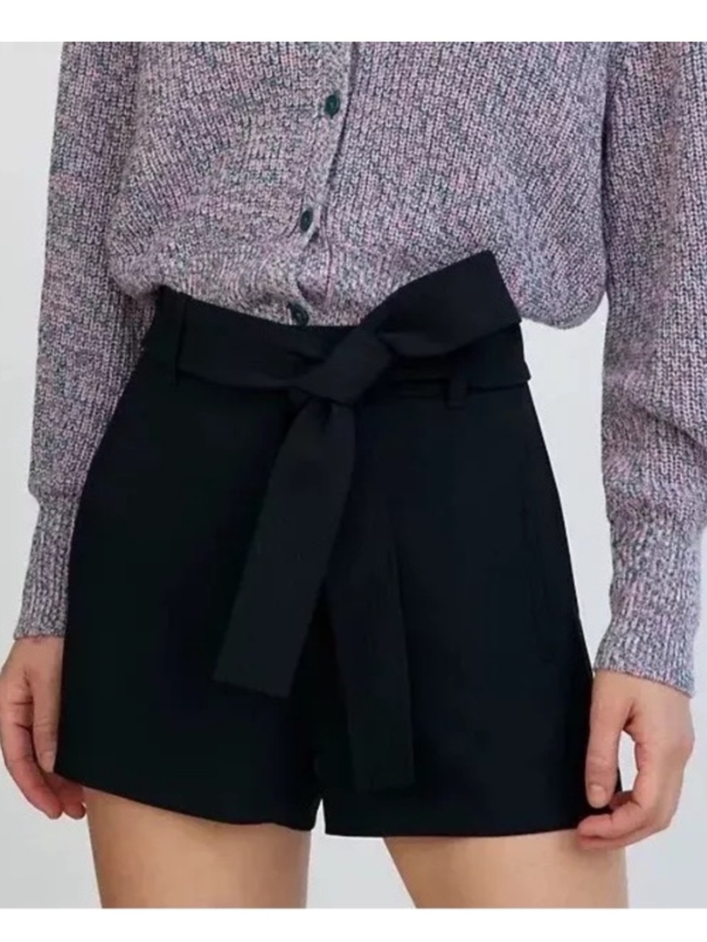 Aritzia Wilfred Tie-Front Shorts in Black